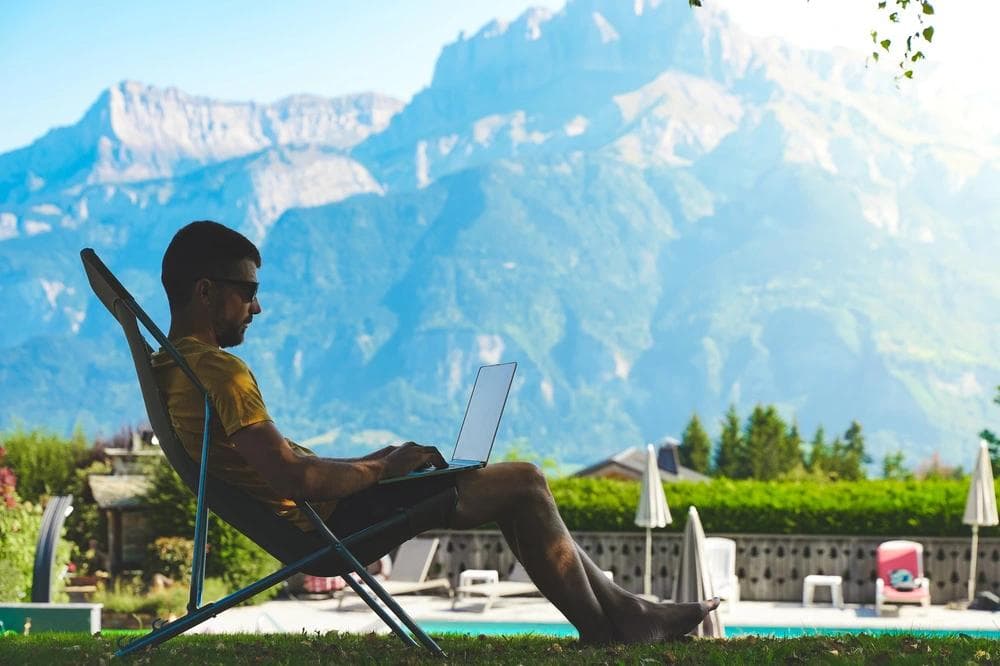 Benefits and Challenges of Freelancing in Italy