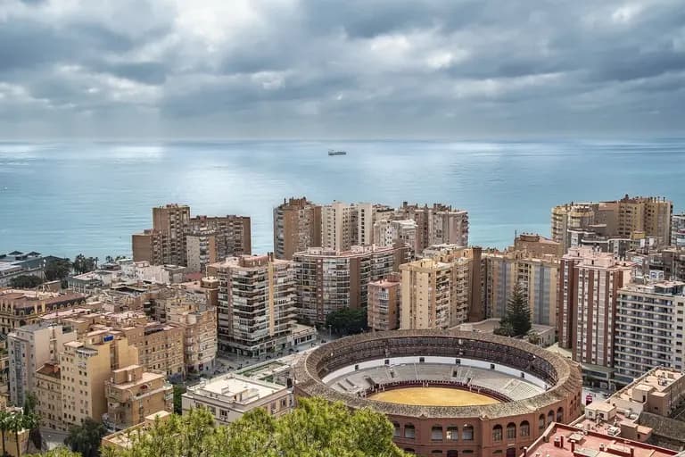 Spain: History and Leisure on a Budget