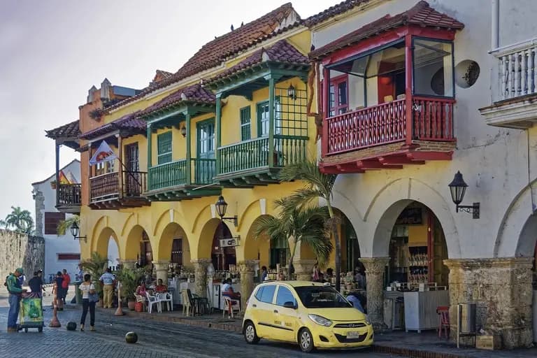 Colombia: Natural Beauty and Welcoming Locals